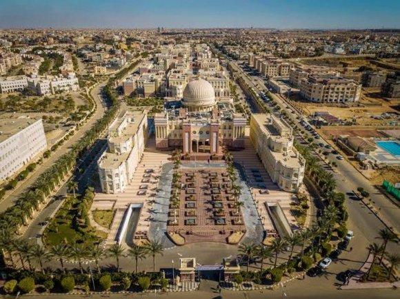 Figure 3: The Twelve Hours in the Yoshiwar. The Hourof Xu At the end of the Shogunate, culture, economy, and politics were increasingly impoverished, and the political strength was slowing down, while the financial power of the Japanese merchants was growing and the Shogunate, to which the samurai were subordinate, lacked authority. Ukiyo-e, as a cultural product, was also affected. Painters tended to paint to satisfy the visual stimulation of their buyers. For instance, Utagawa Kunisada's Bijinga-e were close to the culture of Japanese merchants, such as Hoshi no shimo tosei fuzoku (Strarfrost contemporary manners) and the Harvest of Leisure and Catching Fireflies by the Sumida River (Sumida no hotarugari) all of which had a clear preference for a bent body with some male tension inside of it. The style is to paint those women with a pig's head and a cat's back (????). This style has also been taken by Keisai Eisen, Kikukawa Eizan, and others. It embodies the chic, carefully calculated simplicity, and stylish Japanese aesthetic "? (Iki)" of the Japanese Geisha and the idea of "???(real-life story)" in Edo Rakugo. This perspective is derived from daily life and contains relationships and friendships connecting people. This kind of tension and lively atmosphere, with the hazy painting technique, brings out the decadent and depressed mood of Japanese society.Bijinga-e with the "Kong" thought was widely imitated by European society in the 19 th century. After the Universal Exhibition held in London in 1862, the works of the Ukiyo-e were sent to France, where artists such as Stevens, Whistler, Tissot, Latour, Degas, Monet, and others collected the Ukiyo-e artworks. Among them, the Post-Impressionism artists were most interested in this Asian art. Van Gogh's Pere Tanguy, Van Gogh's La