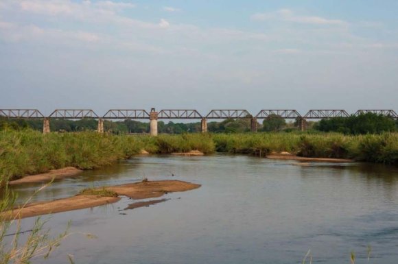 offersa visual representation of this demographic shift. Projections indicate that the population aged 65 and over is expected to increase from 9.8% in 2020 to nearly 30% by the year 2100.