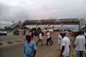 Satisfaction vs Income of the residents